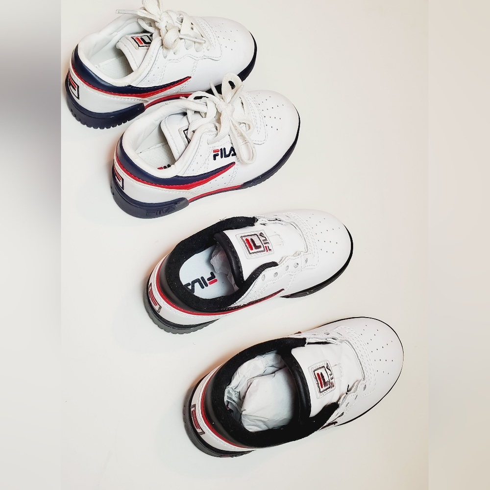 2 Pairs of Fila Original Fitness Low Toddler Sneakers Size 8